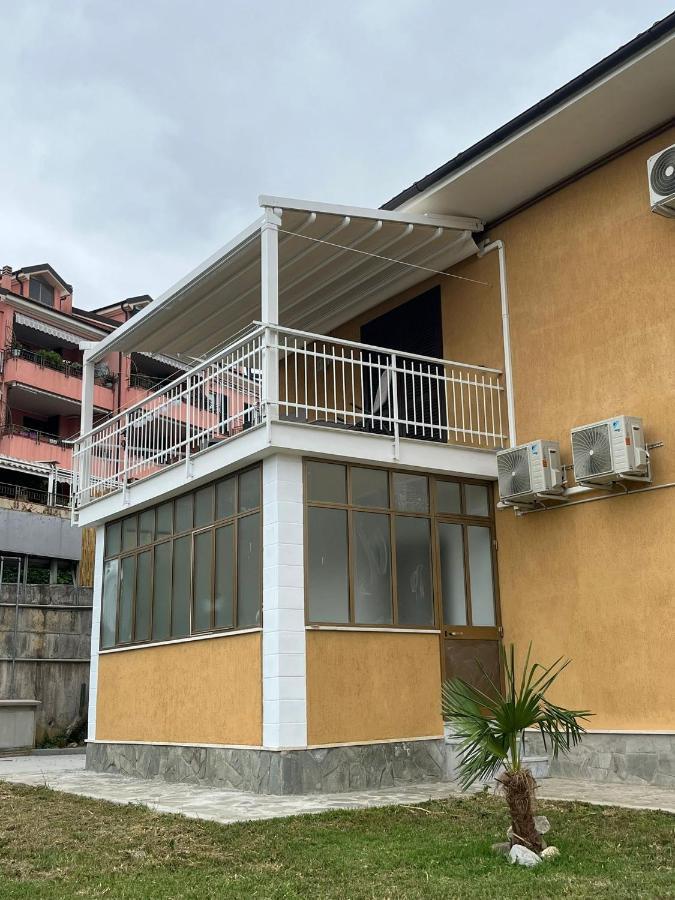 Il Gattino di Porto - apt 6 - Monolocale terrazzo piscina Imperia Esterno foto