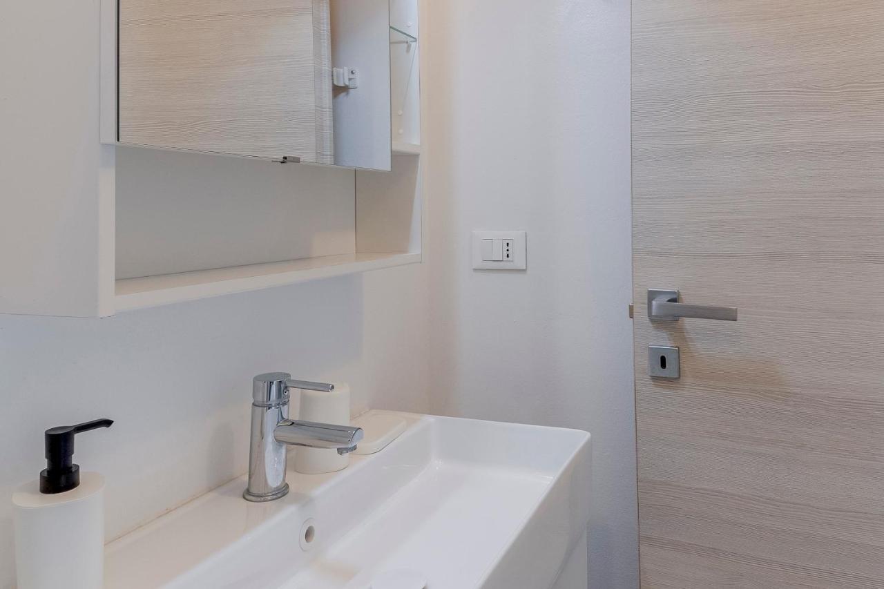 Il Gattino di Porto - apt 6 - Monolocale terrazzo piscina Imperia Esterno foto